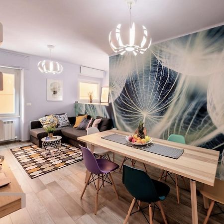 شقة Casa Gabry Design A Due Passi Dal Centro E Dal Mare سان بنيديتّو ديل ترونتو المظهر الخارجي الصورة